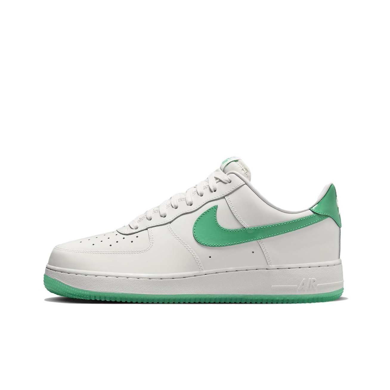 Nike Shoes Air Force 1 - حذاء نايك إير فورس 1 للرجال