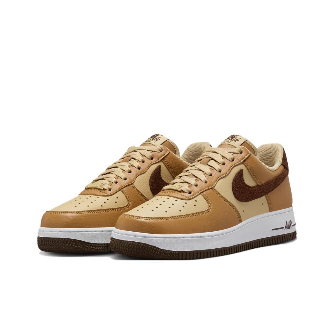 حذاء نايك إير فورس 1 من الجلد  - مراجعة Nike Shoes Air Force 1 وسعره