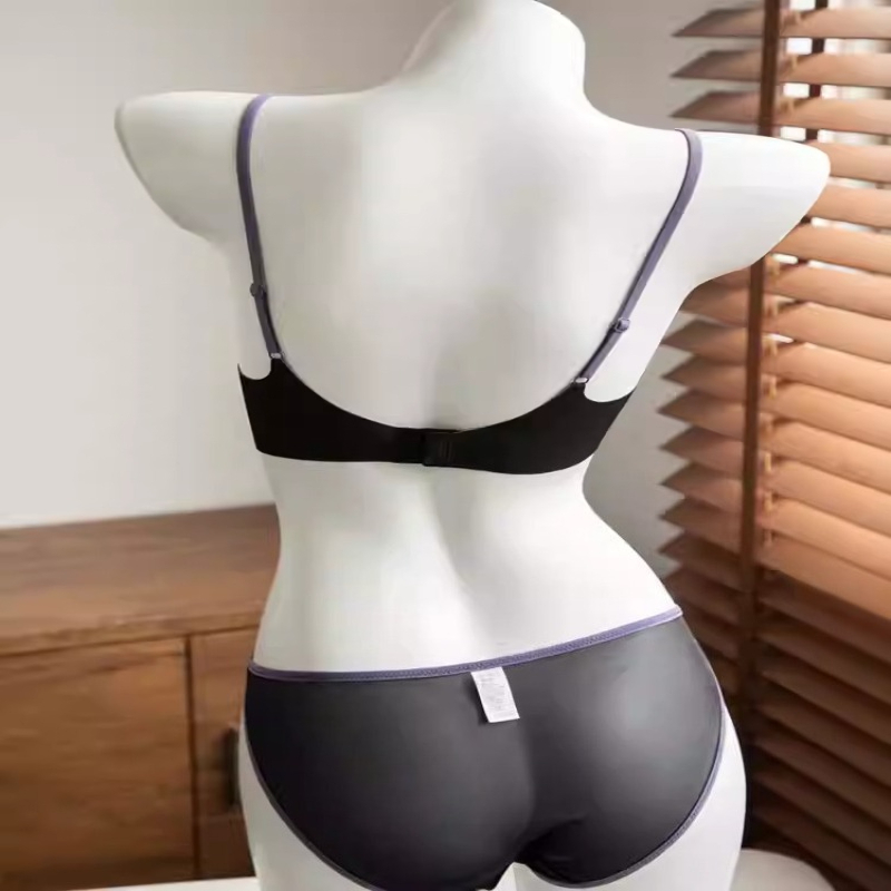 حمالة صدر نسائية فرنسية من الد - مراجعة Bralette Wireless Soft وسعره