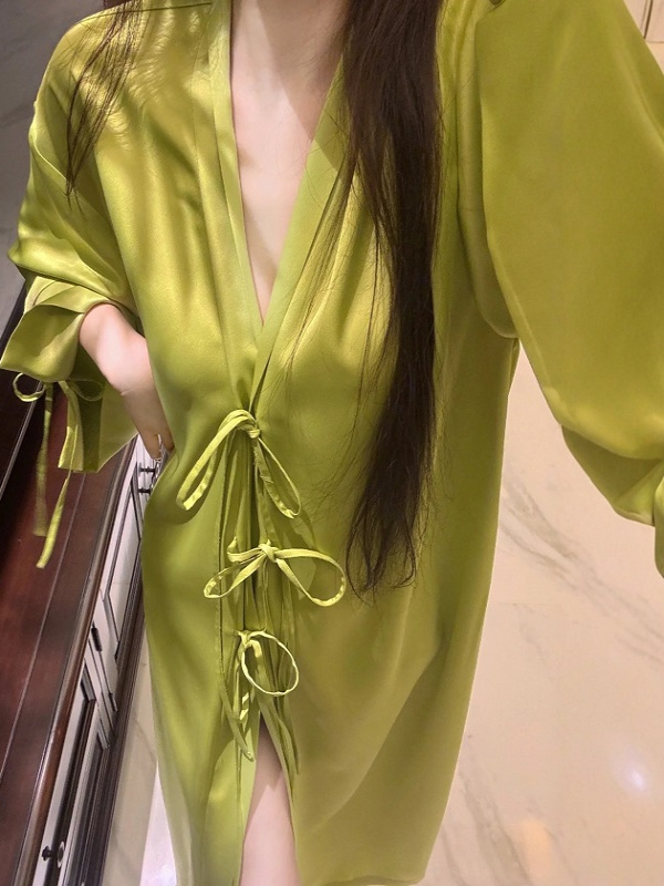 روب كارديجان خفيف الوزن بأكمام - مراجعة Robe Silk Women وسعره